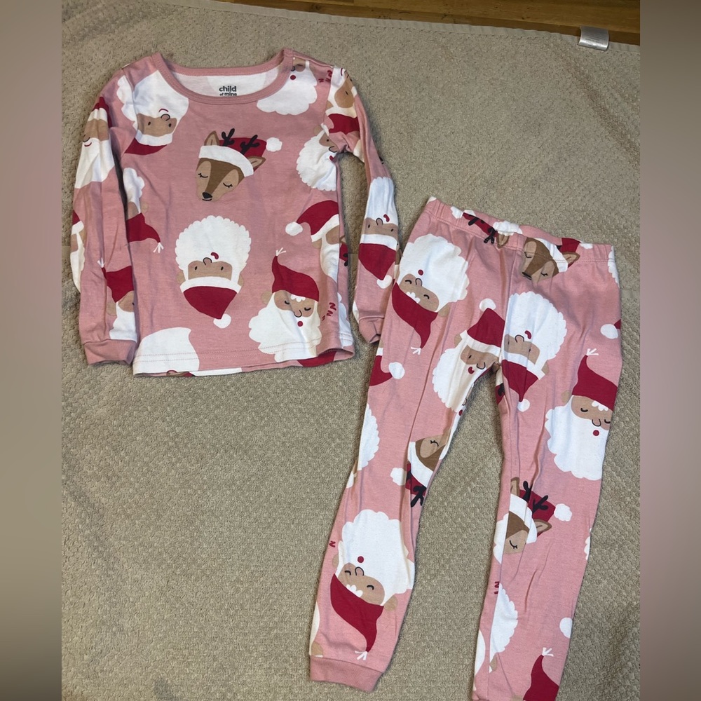 Santa and reindeer pink 2 piece Christmas pajama set size 2T